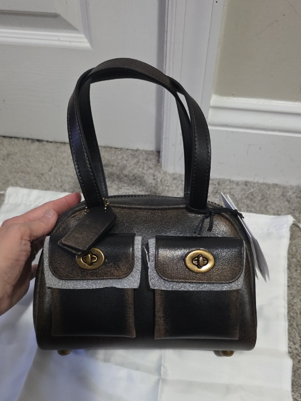 Coach Twin Turnlock 20 Loved Leather Brown and Black Brass Hand Bag